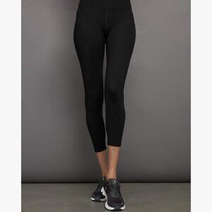 Carbon38 Ribbed 7/8 Legging Color: Black  Size: XL